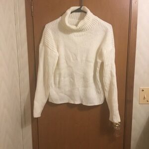 Shein Long Ribbed White Long Sleeve Turtleneck Sweater M
